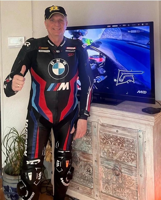 Einblick in unsere bereits gefertigten Lederkombis